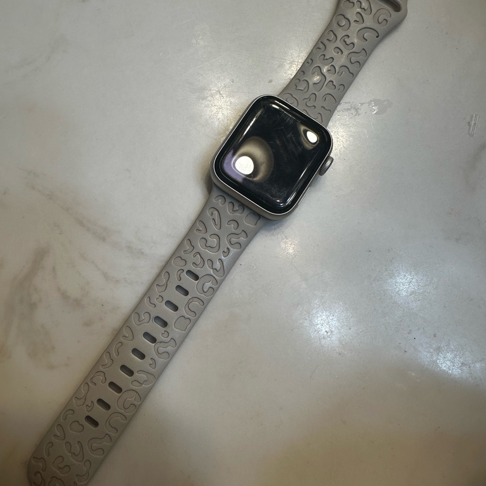 Apple Watch SE 40mm